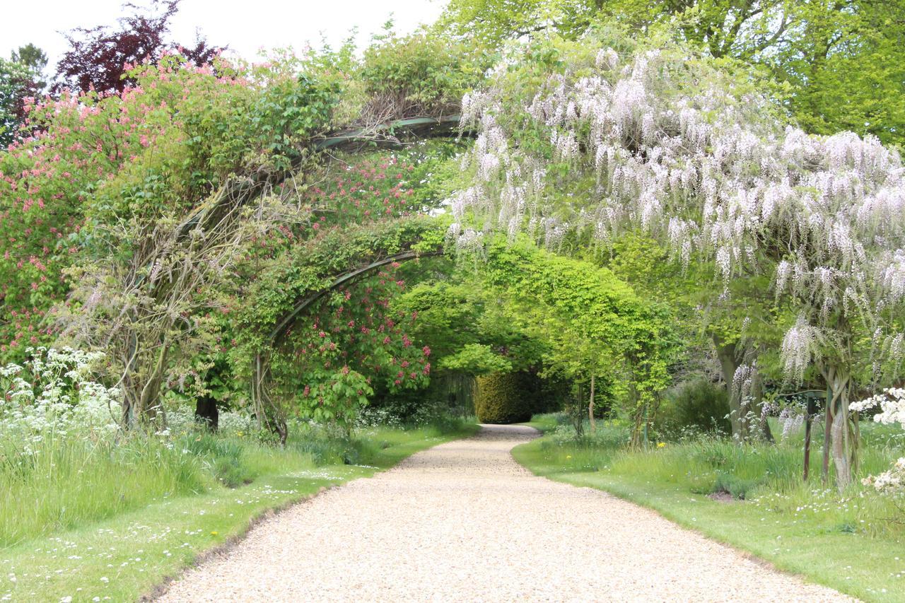 Chippenham Park Garden Rooms Esterno foto